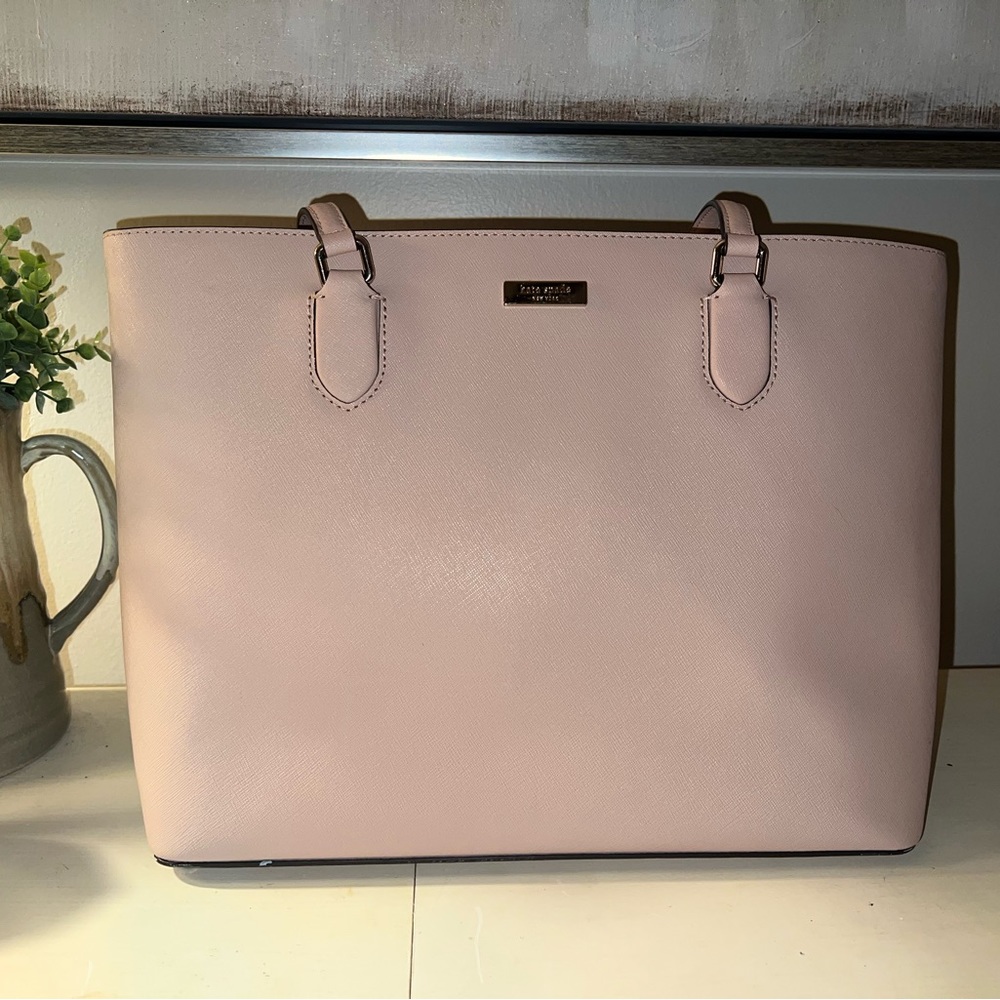 Kate Spade Purse with Laptop Compartment